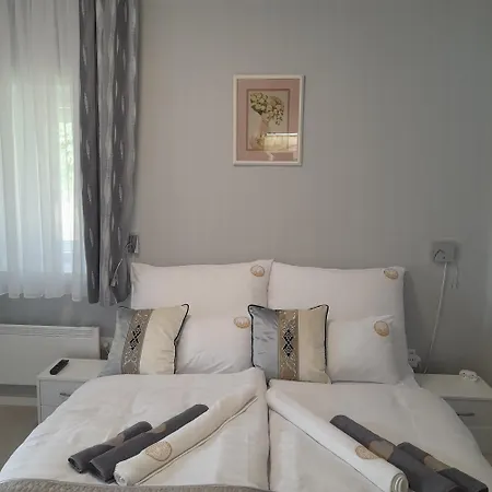 Matra Gold Vendeghaz ヴィラ Mátraszentimre